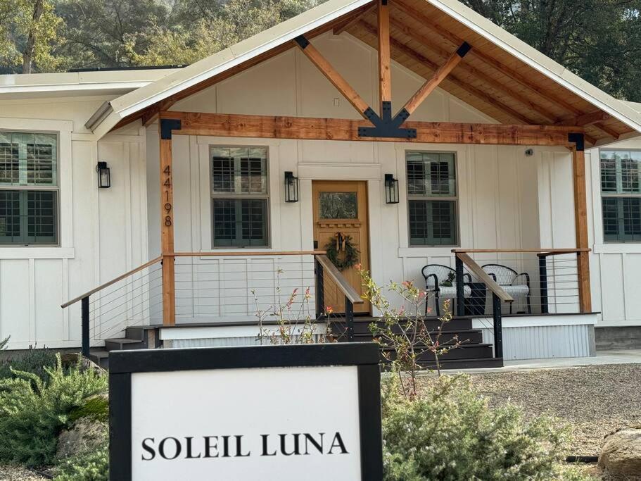 Soleil Luna 2 Miles From Sequoia Park Entrance Three Rivers Extérieur photo